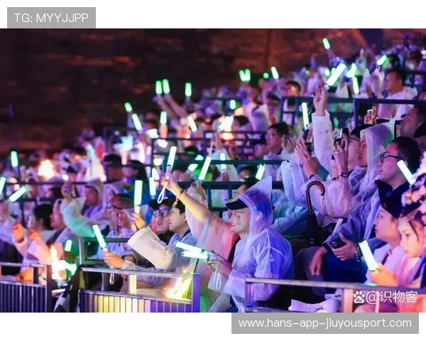 主持人与选手的双向奔赴：赛场外的温暖瞬间