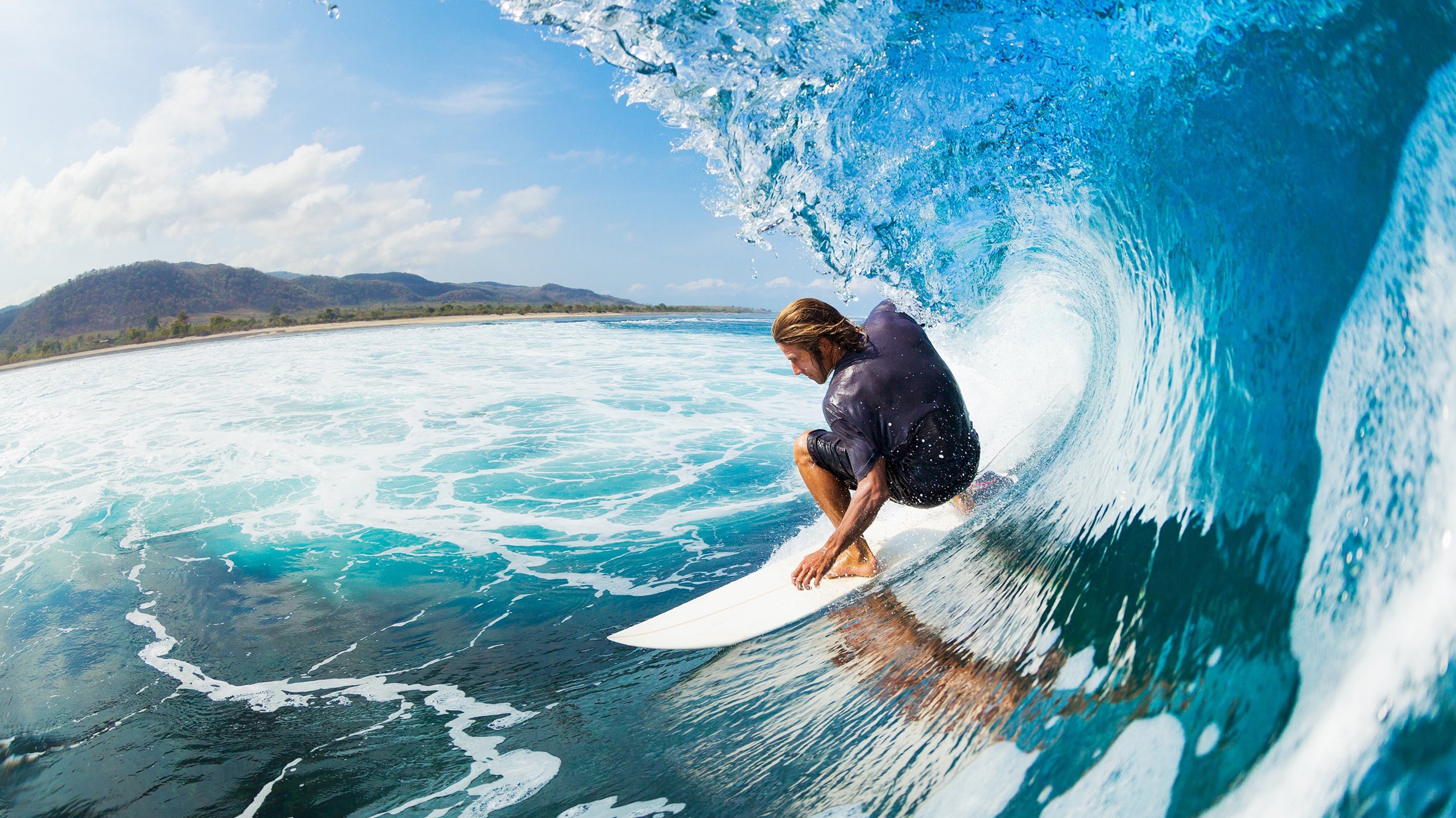 国米欧冠奋战:劳塔罗破门,奥古斯托绝杀再现经典时刻